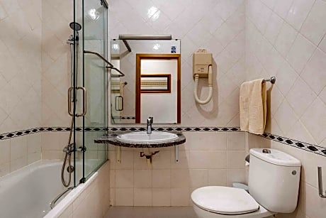 One Bedroom Apartment Basic