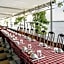 Van Phat Riverside Hotel