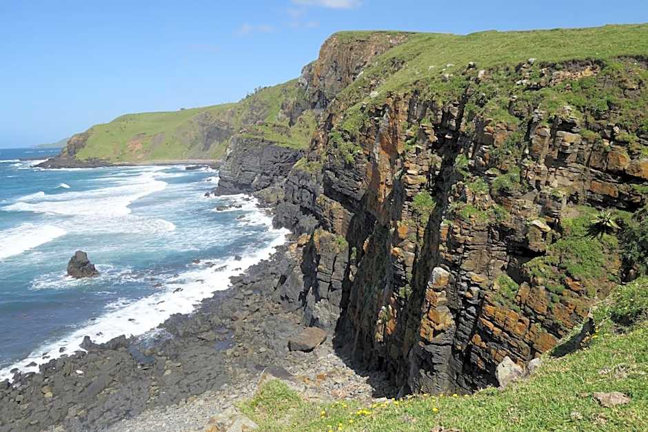 Eagles Nest hostel plus self catering private units