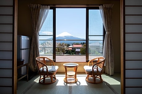 Japanese-Style Room with Mountain View - Non Smoking
