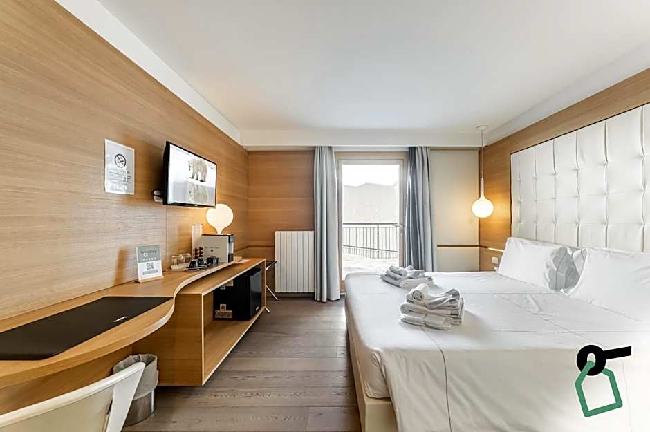 HOTIDAY Room Collection - Cervinia