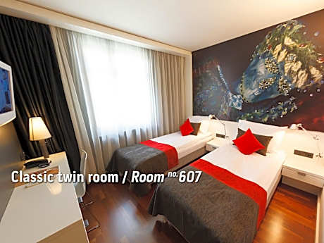 Classic Twin Room