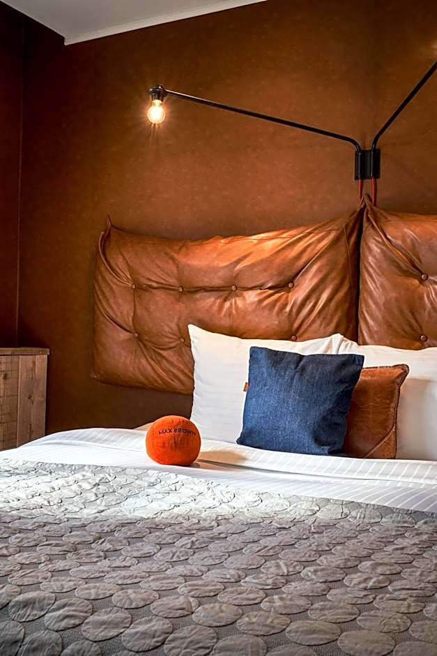 Max Brown Hotel Museum Square