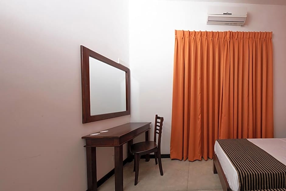 Photo 1 of 13 of Junior Suite, Mountain View
