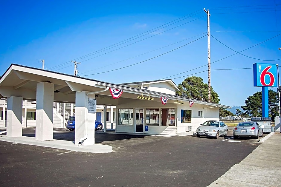 Motel 6-Crescent City, CA