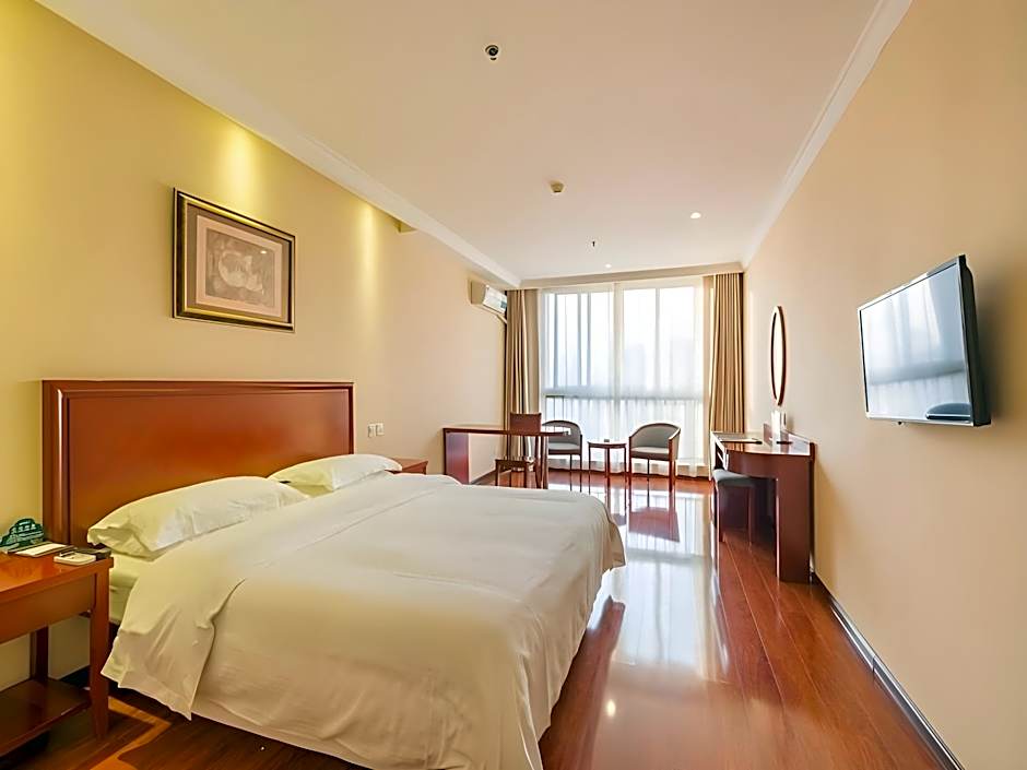 GreenTree Inn Xuzhou High Speed Railway Zhangqian Square Business Hotel