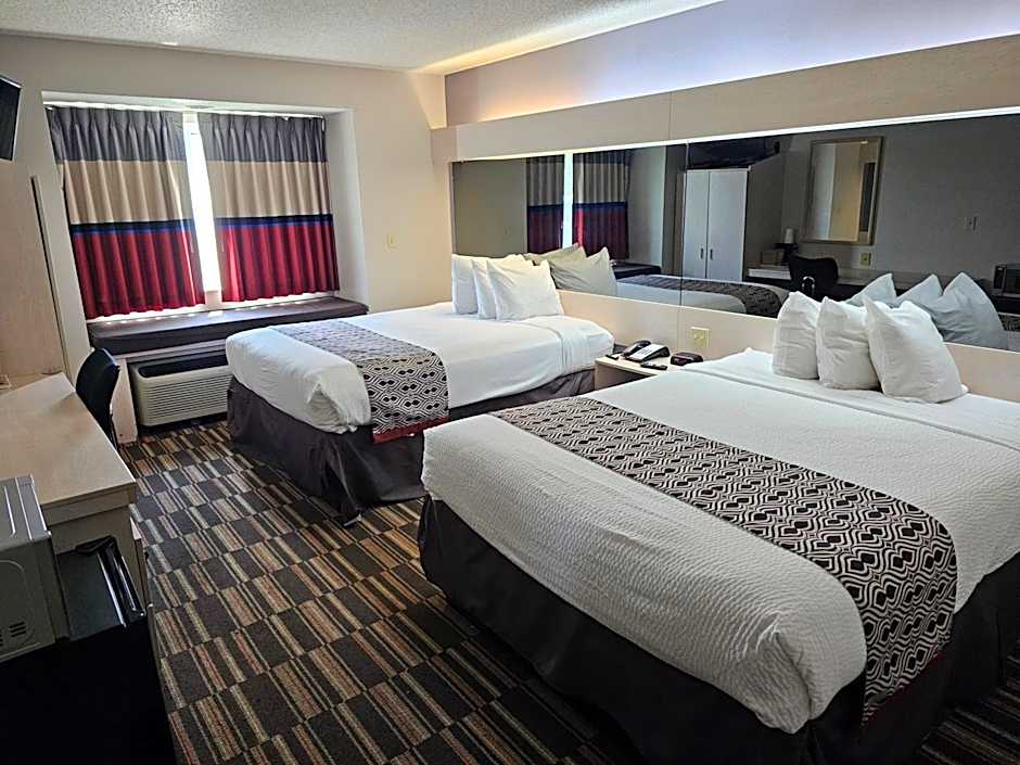 Microtel Inn & Suites By Wyndham Claremore
