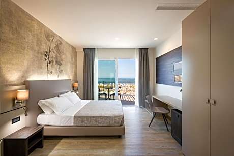 Superior Suite with Sea View