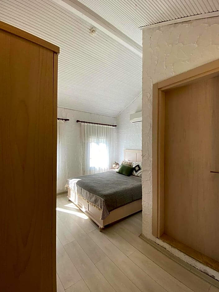 Aliko Hotel
