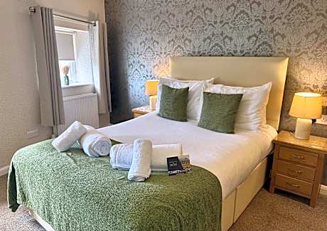 Double room-Ensuite with Bath