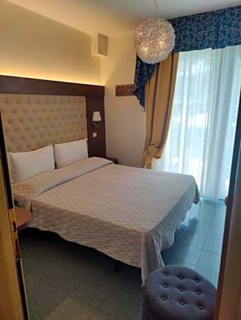 Superior Double or Twin Room with Balcony