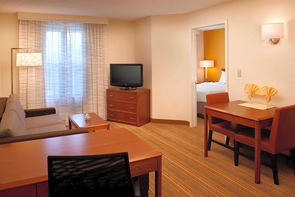 Sonesta ES Suites Chicago Waukegan Gurnee