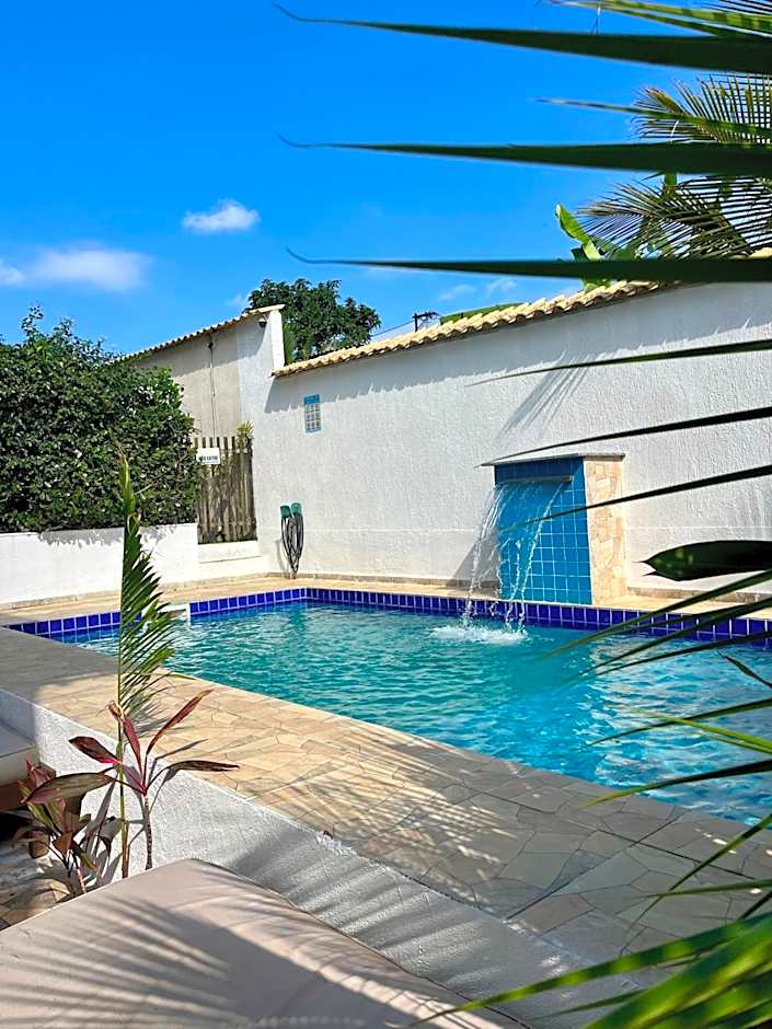 Casa inteira con piscina compartilhada