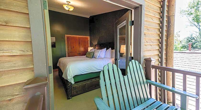 Engen Hus Bed and Breakfast