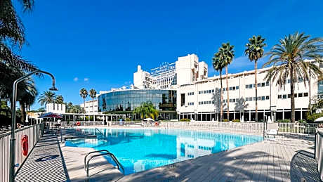 Silken Al-Andalus Palace