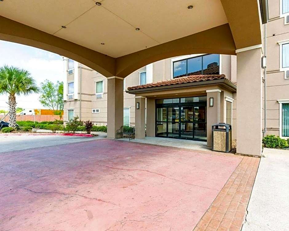Comfort Inn & Suites Winnie