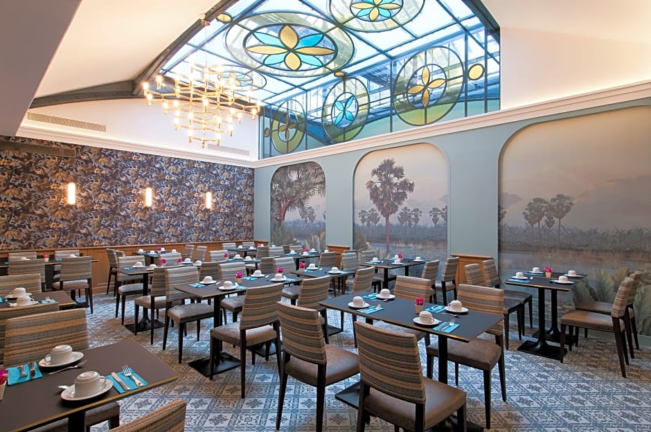 Hotel Saint Petersbourg Opera
