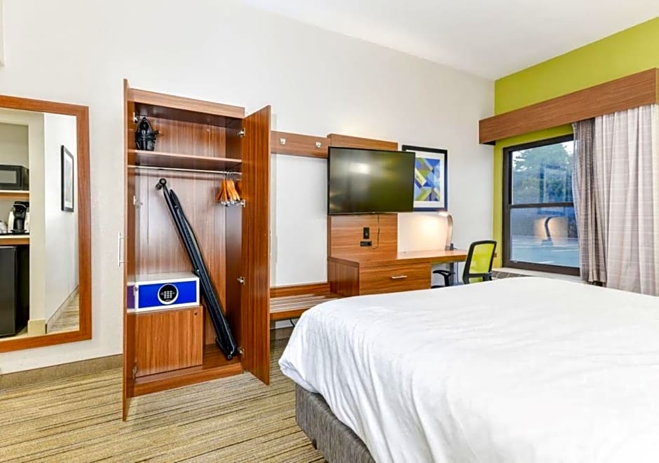 Holiday Inn Express Hotel & Suites Pigeon Forge By IHG