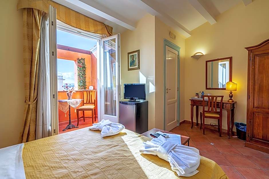 Hotel Mediterraneo