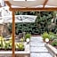 Pilastri Majestic Garden by Mmega