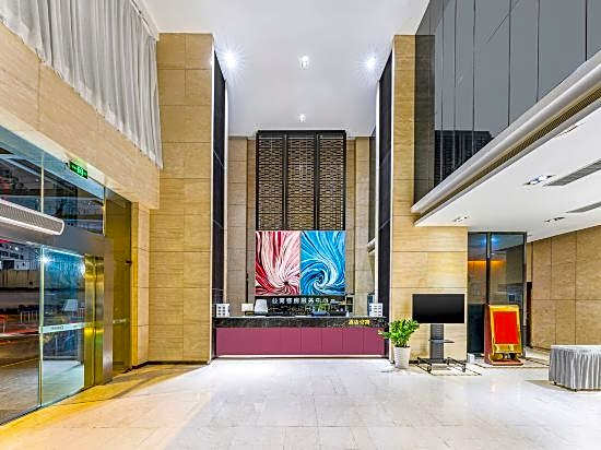 Poly Zhonghui Hotel Apartment (Guangzhou East Railway Station Sports Center)