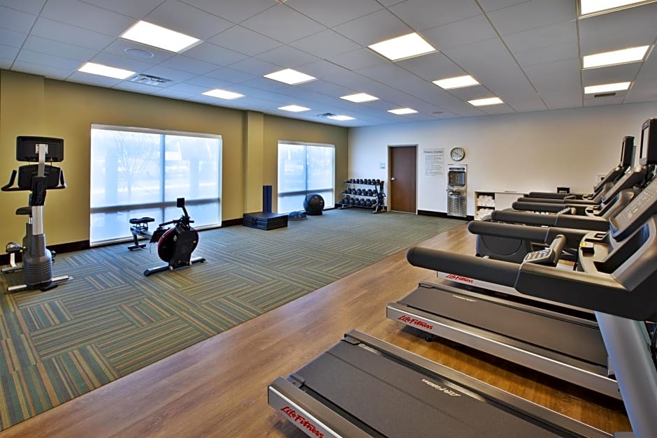 Holiday Inn Express and Suites South Hill By IHG