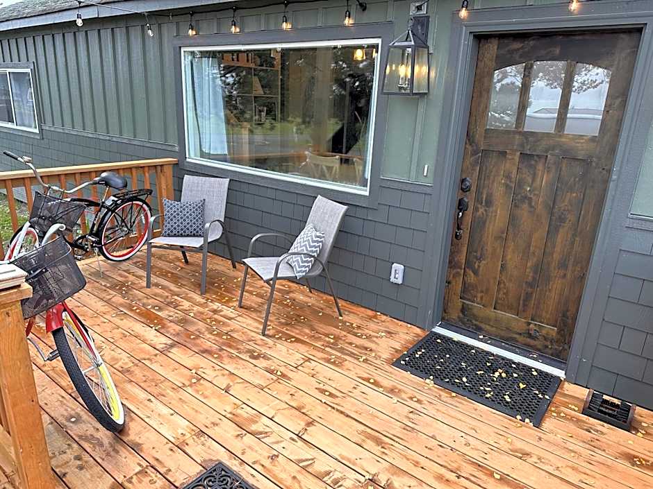 Willapa Bay House (dot) Com