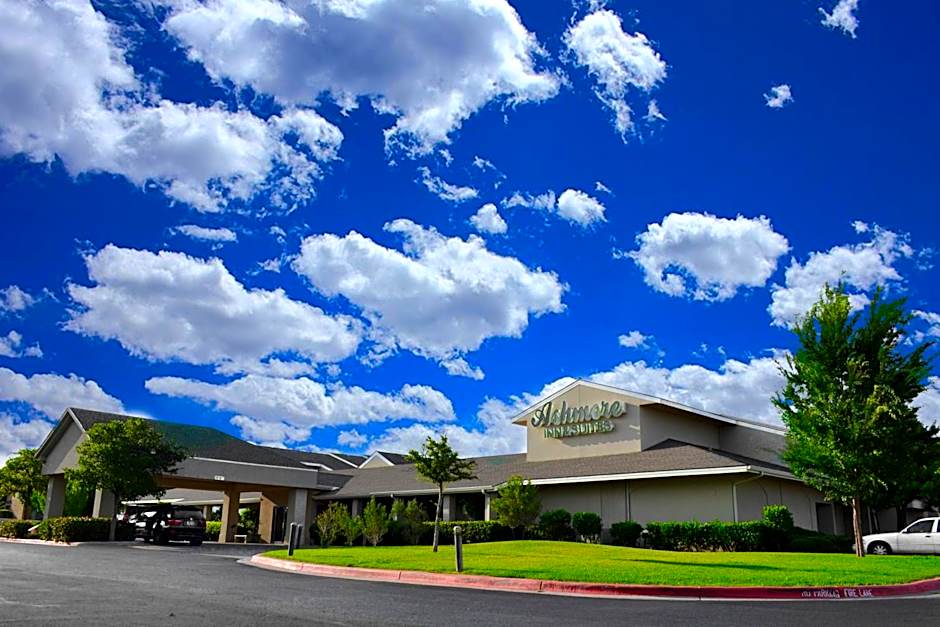 Ashmore Inn And Suites Lubbock