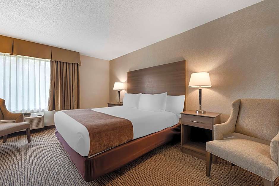 Best Western Spooner Riverplace