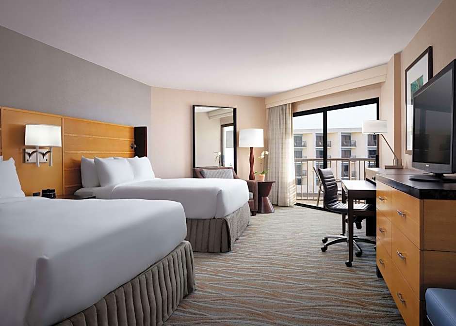 Sonesta Redondo Beach & Marina