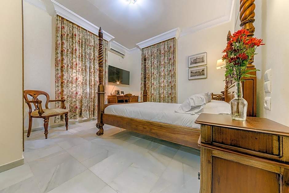 Photo 1 of 6 of 1 Double Bed or 2 Beds