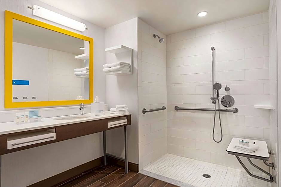 Hampton Inn By Hilton & Suites Ocean City West