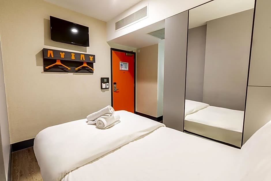 easyHotel Birmingham