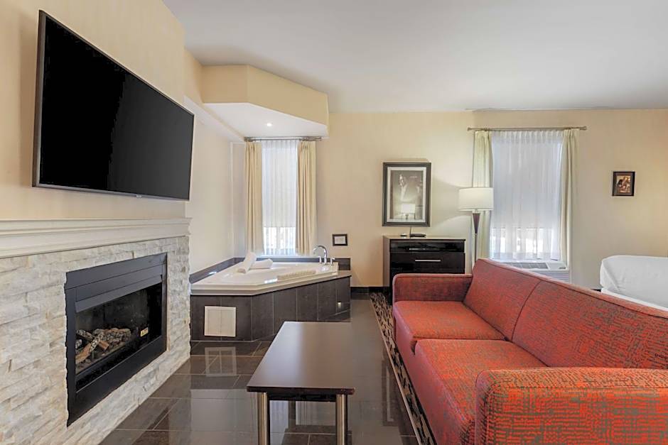 C Hotel By Carmen's, BW Premier Collection