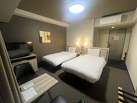 Superior Twin Room - Non-Smoking