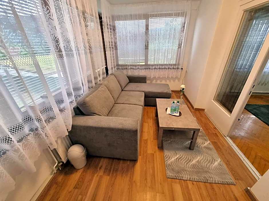 Pension DonauBlick Grein 1 , Spitzfeldstr 1