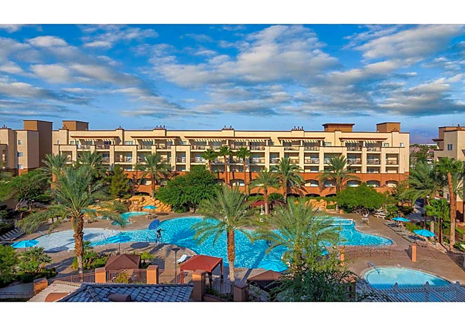Deluxe 3-BR Condo - Lazy River Summer Fun - Special Offer Now!