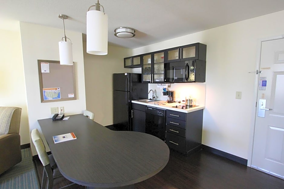Candlewood Suites Greenville By IHG