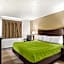 Econo Lodge Inn & Suites