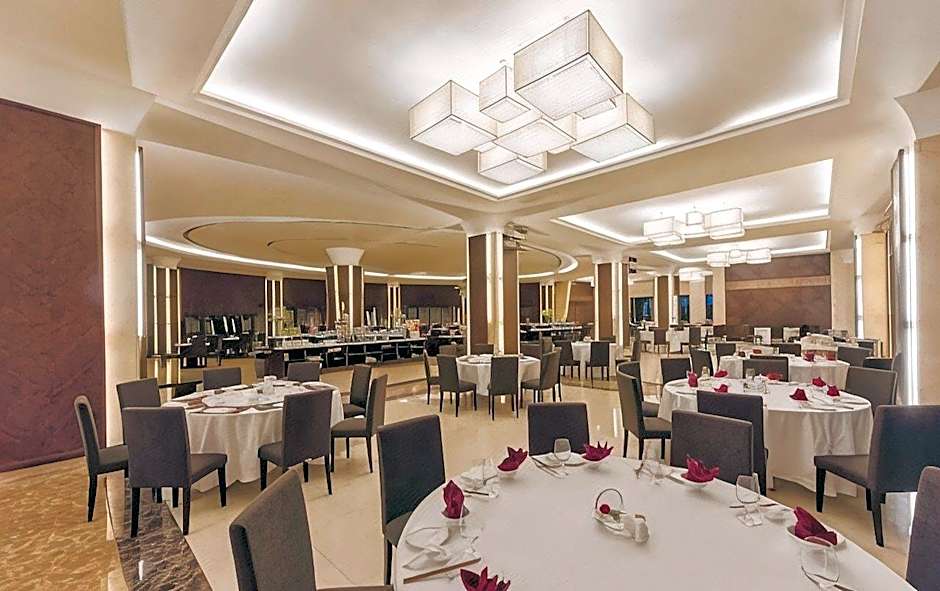 Muong Thanh Luxury Song Lam Hotel