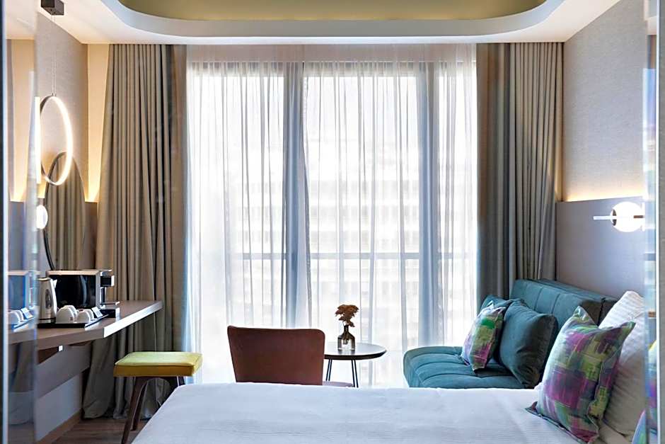 Wyndham Athens Residence