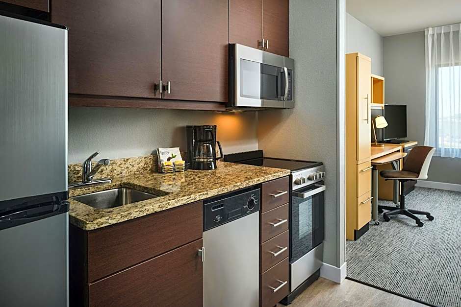 TownePlace Suites by Marriott Dickinson