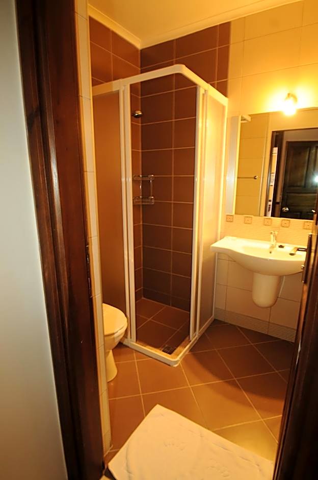 Hisar Holiday Club