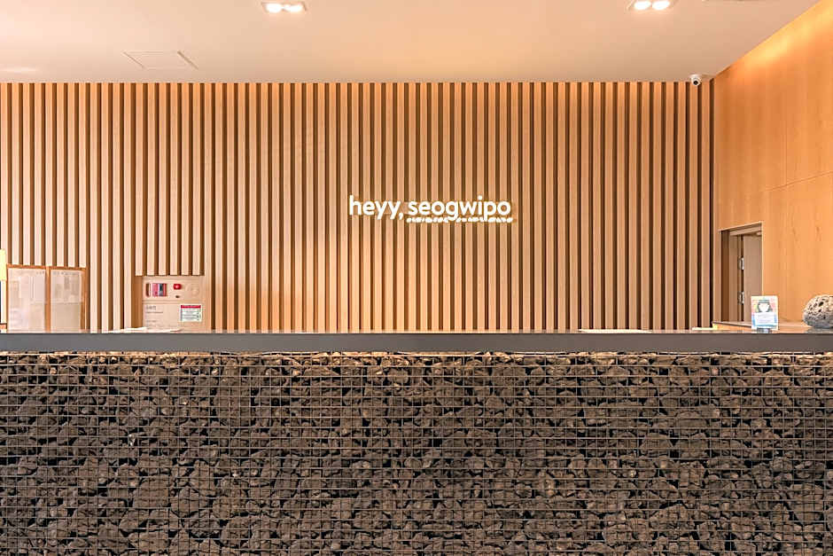 Heyy Seogwipo Hotel