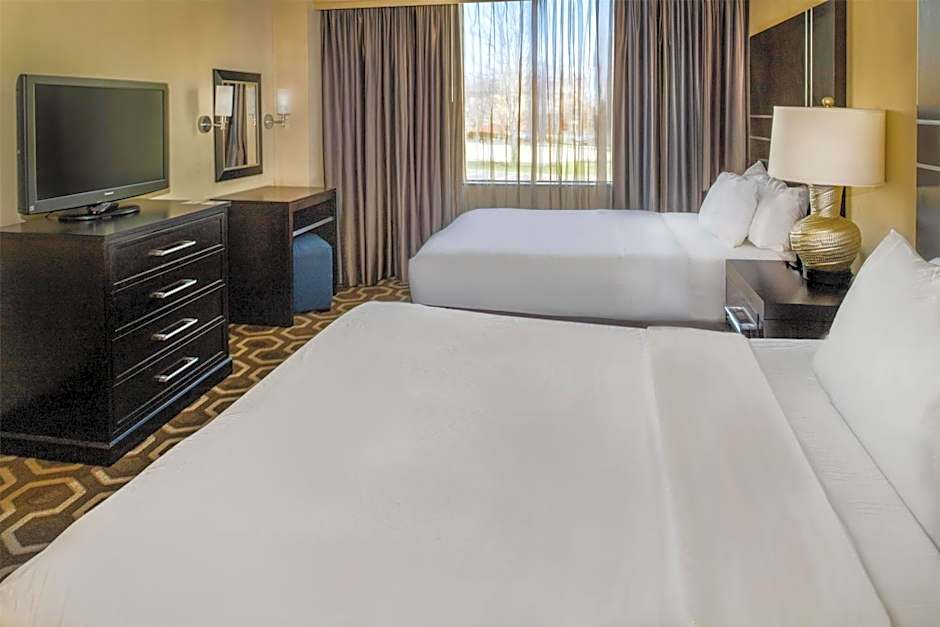 Embassy Suites By Hilton Hotel St. Louis-Airport