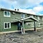 Love Hotels Staples by OYO at HWY 10 MN