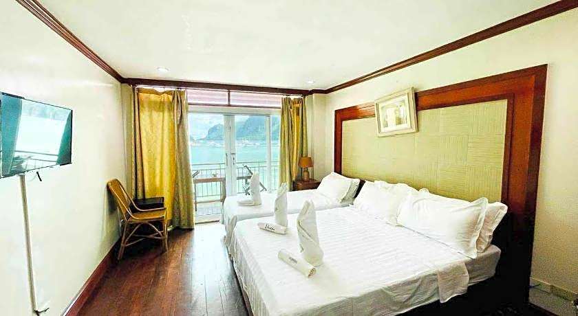 El Nido Beach Hotel
