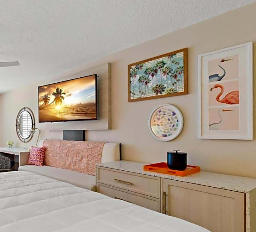 Bellwether Beach Resort – St. Pete Beach, FL