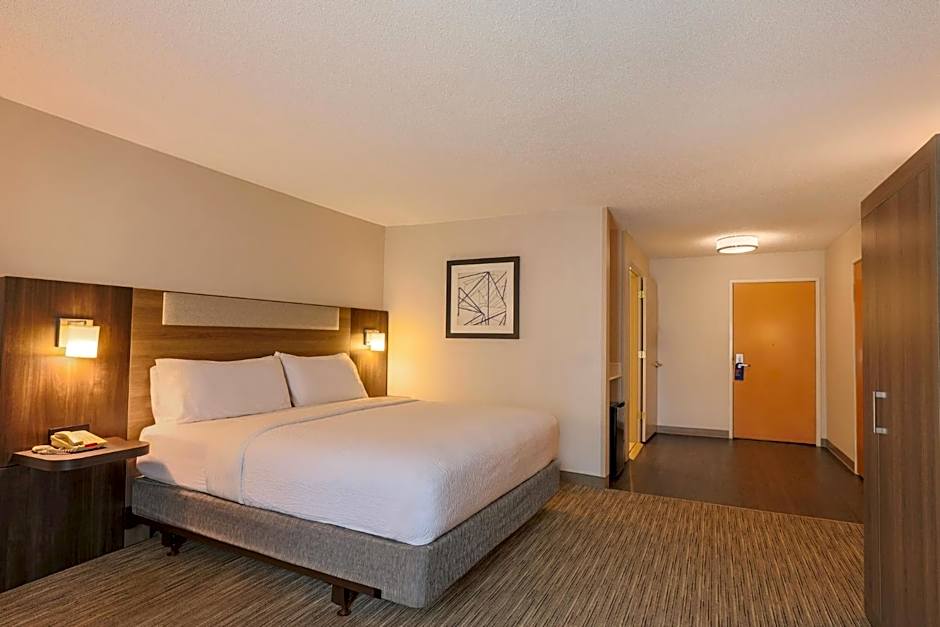 Holiday Inn Express Hotel And Suites Raleigh North - Wake Forest By IHG