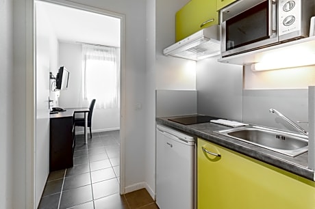 STANDARD STUDIO (SINGLE BEDS)